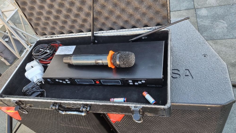 Дестанционный микрафон UHF