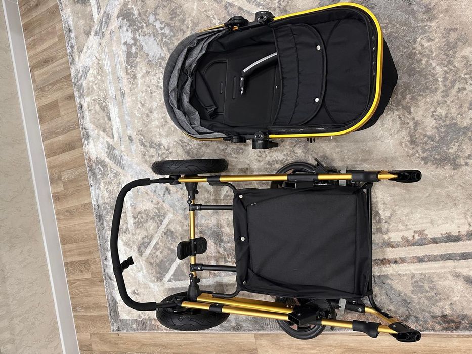 Продам детский коляски