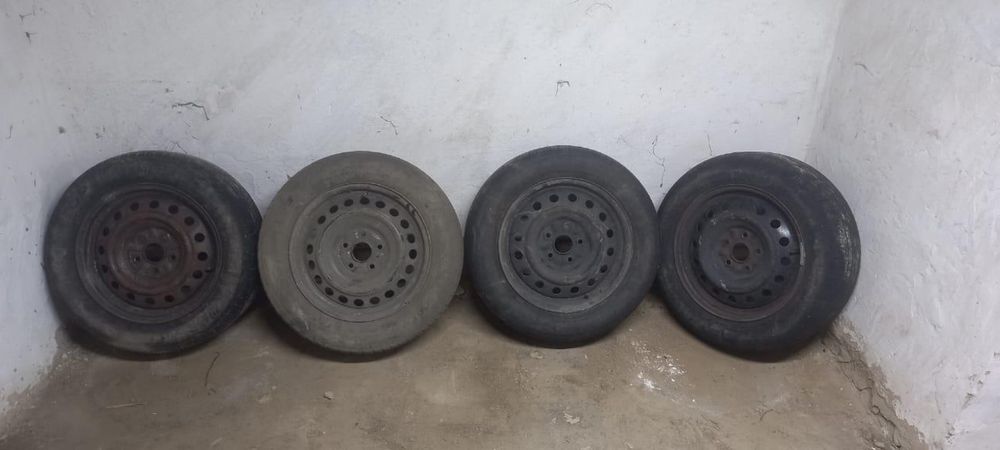 Диски оригинальные тойота
