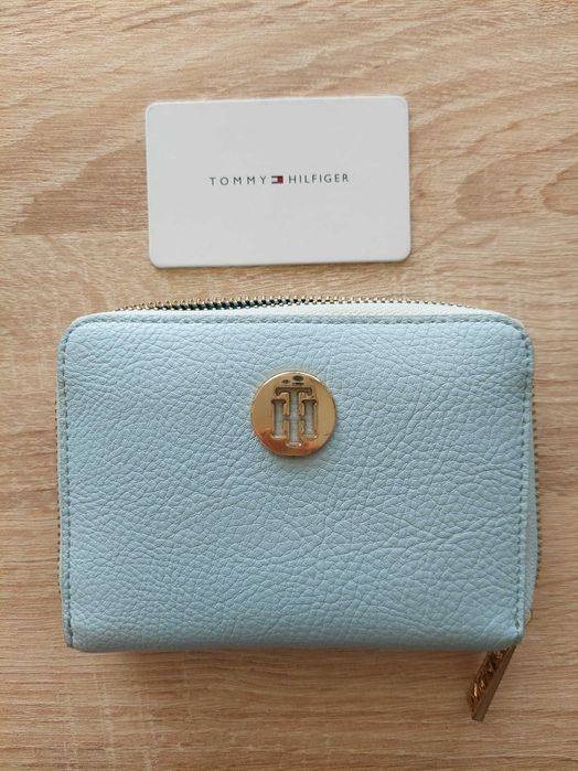 TOMMY HILFIGER Оригинално дамско портмоне