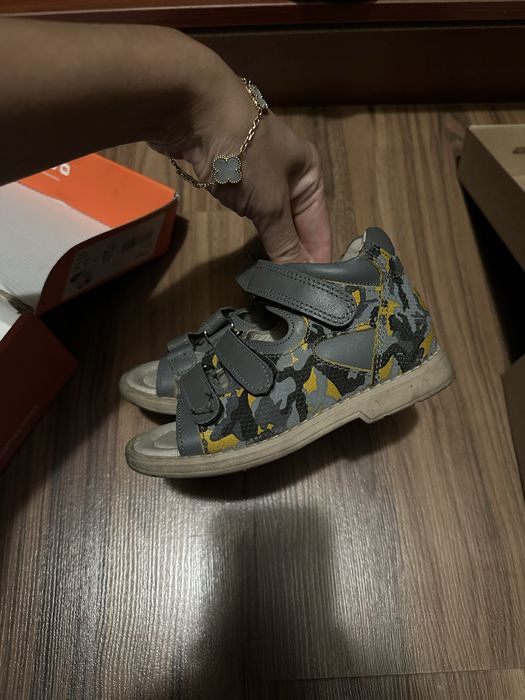 Ортопедическая детская обувь