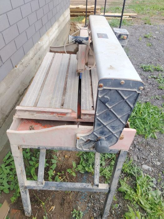 Плиткарез 100000