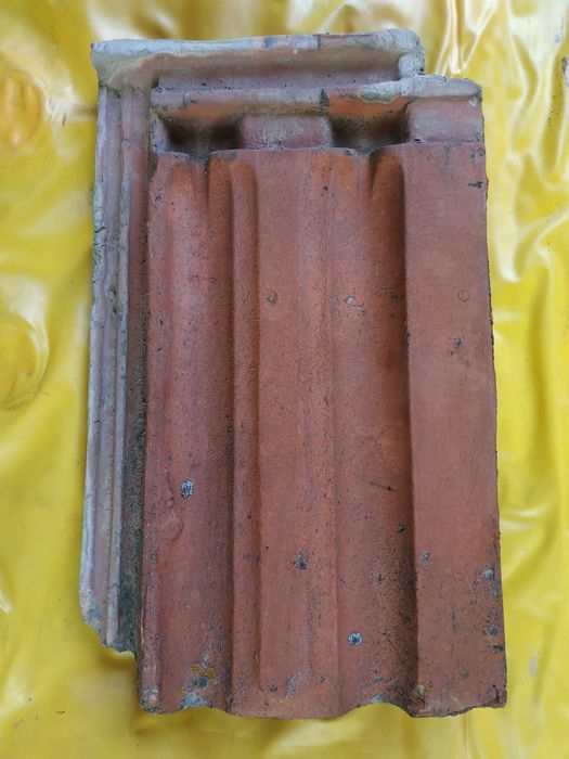 Керемиди лястовичка с два канала