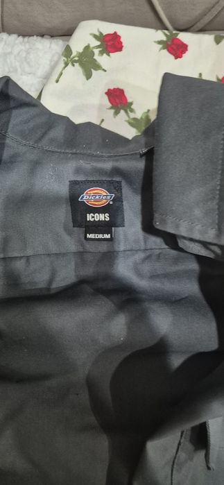 Продам рубашку Dickies