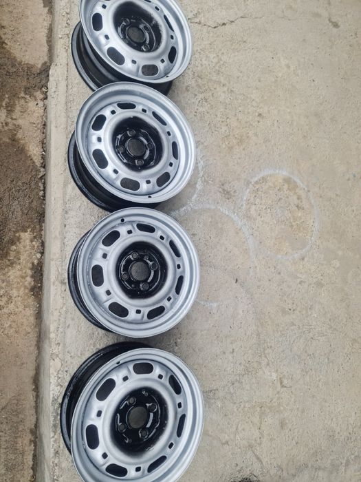 Диска.  Размер.  14. Сатилади