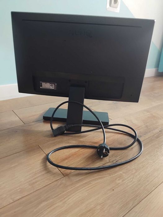 Монитор Benq  22 инча