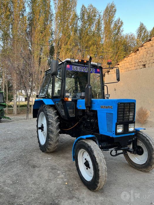 Mtz80 traktori sotiladi