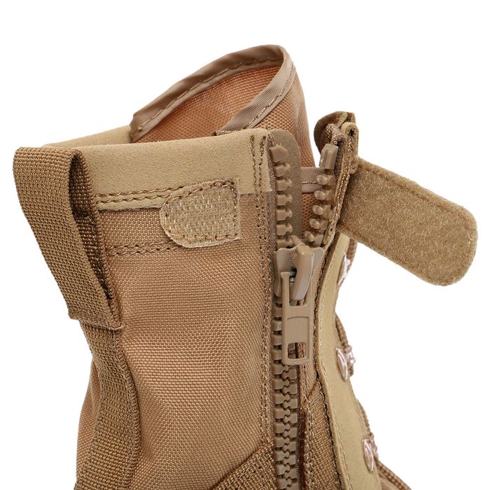 Срочно продам новый оригинал мужской ботинка