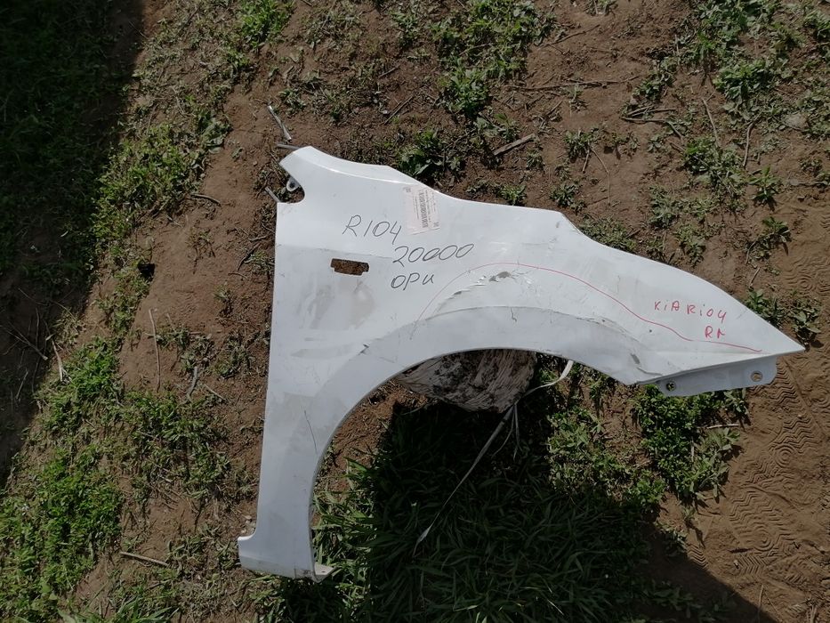 Крыло на Рио 4 kia rio 4