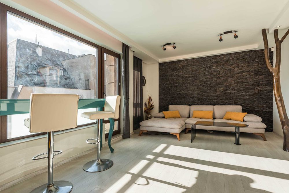 Продава се Тристаен апартамент в Варна, Левски - 135 кв.м за 1473 €/кв.м - Снимка #22