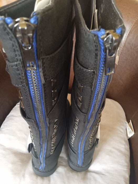 Cizme noi Nr. 37