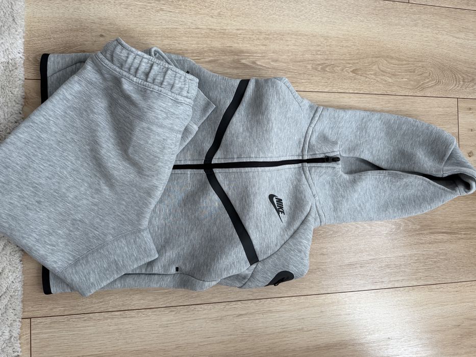 Анцунг NIKE B NSW TECH FLC FZ - Оригинален М 137-147