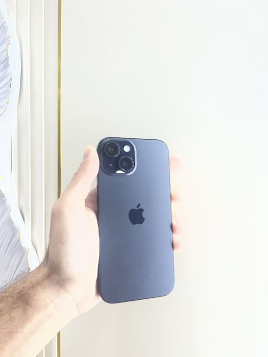 Продам IPhone 15 128gb