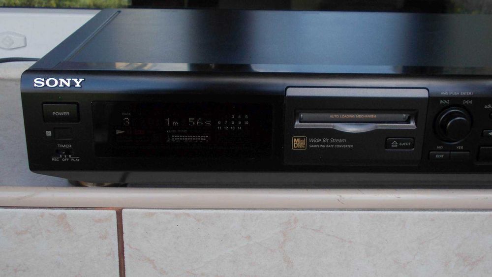 Minidisc SONY Mds-Je510,mini disc player + recorder,telecomanda,JAPAN