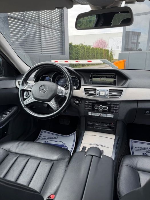 Mercedes-Benz E-Class (W212) – Безупречно състояние