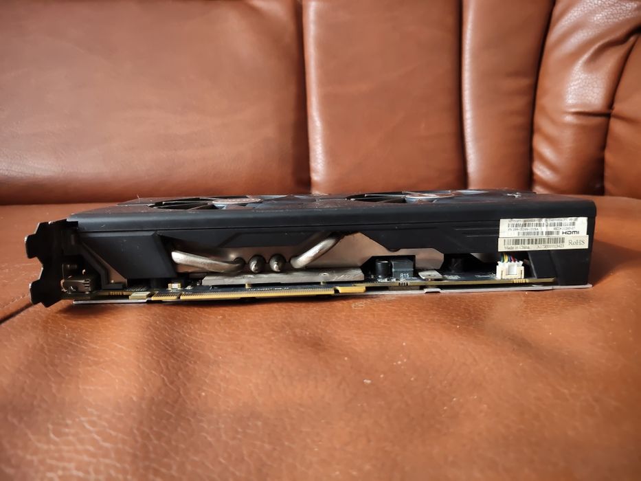 Placă video Sapphire NITRO+ Radeon RX 470 4GB GDDR5 (256-bit).