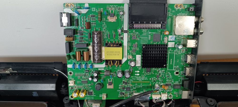 Ремонт телевизоров — подсветка / питание / платы