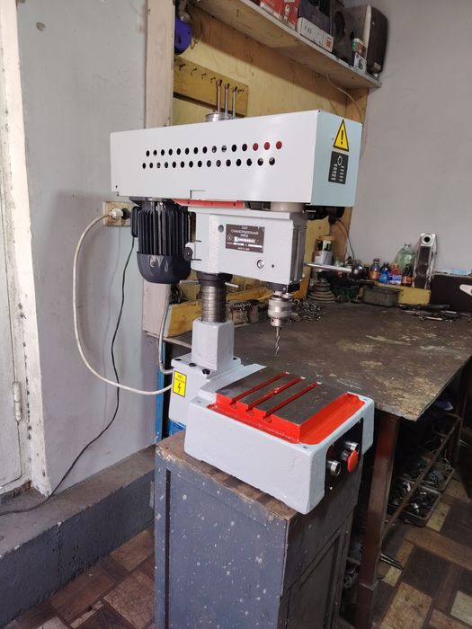 Tokrlar uchun Sivrlni Stanok 2M112