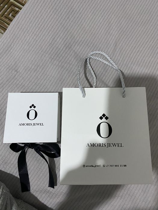 Серьги фирменные