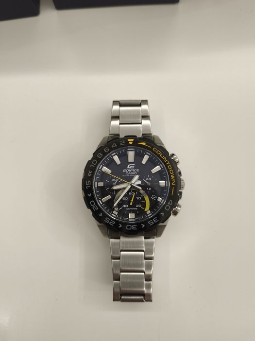 Casio Edifice EFS-S550DB-1AVUEF хронограф