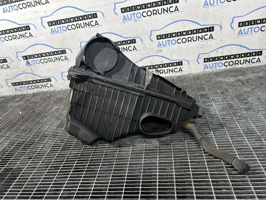 Carcasa filtru aer Volkswagen Touareg 7L facelift 3.0D 2007 - 2011 (1221)