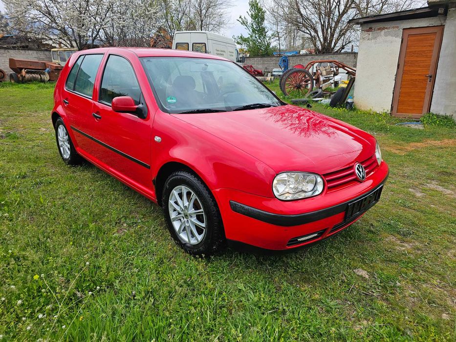 Фолксваген голф 4 1.4 Климатик Теглич Vw Golf Edition
