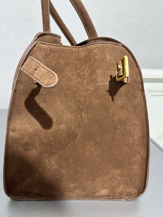 Трендовая сумка коричневая