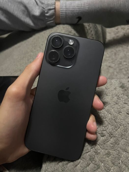 iPhone 15 Pro Max