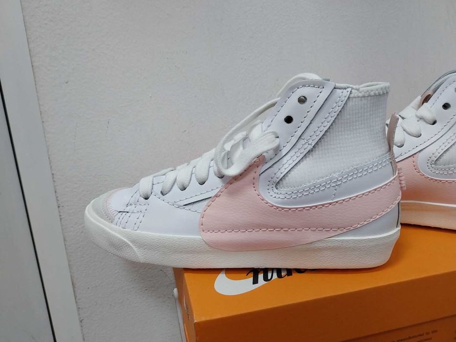 NIKE W Blazer Mid 77 Jumbo