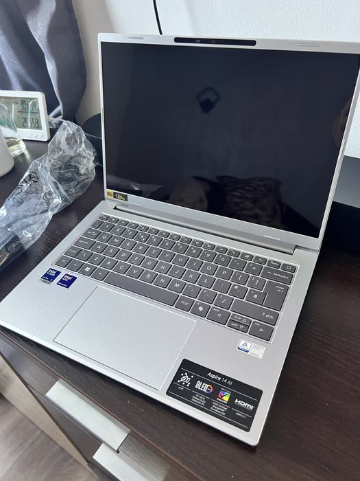 Laptop ACER Aspire 14 AI - OLED - NOU