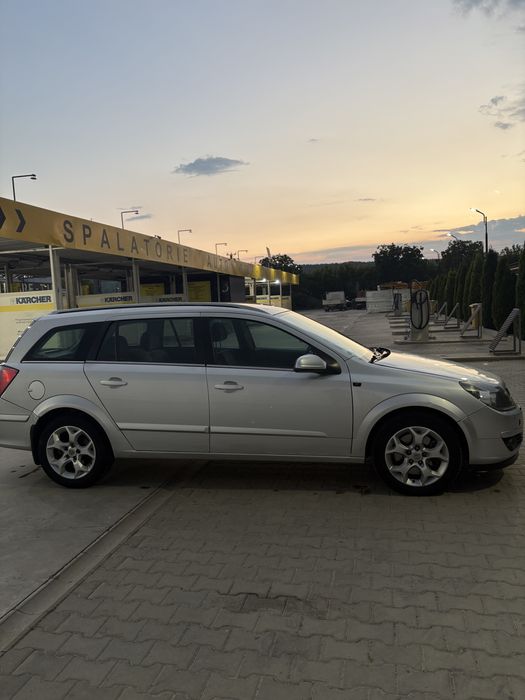 Vand masina Opel Astra H 1.9 150 CP