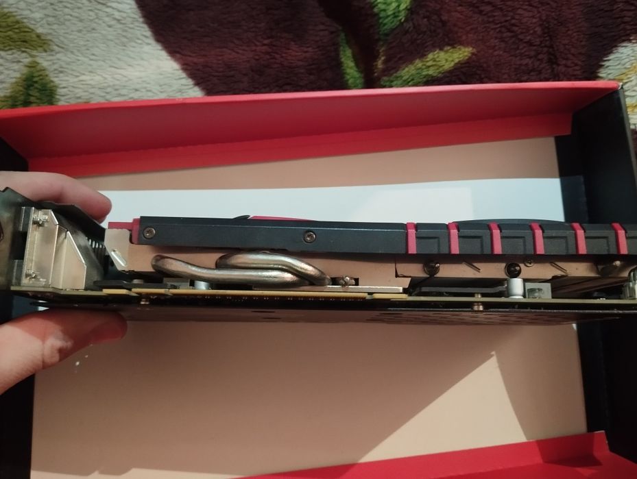 Видеокарта MSI R9 380 Gaming 2G