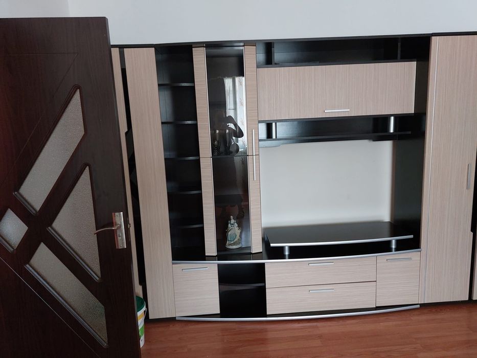 Închiriez apartament 2 camere Oradea