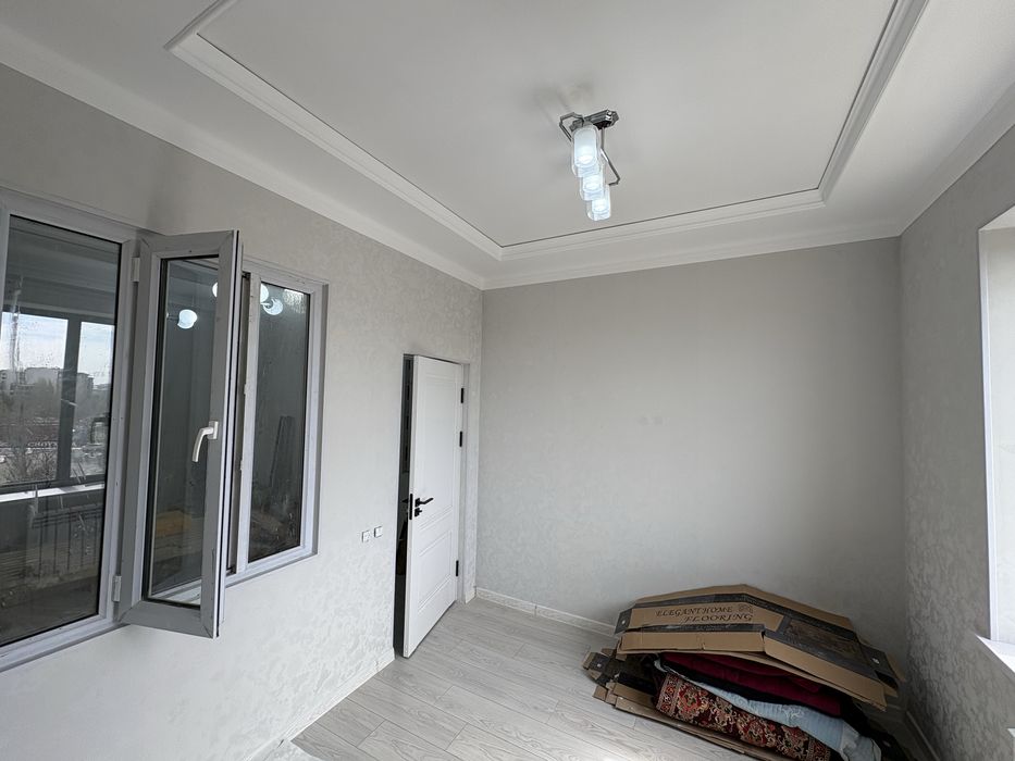 2/4/8 сотилади Қорақамиш тўғрисида Меҳнат пост олдида