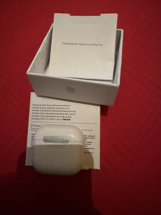 Casti Apple Airpods 4 ANC