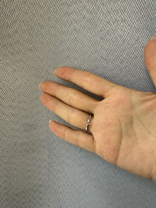 Кольцо серебряное Laroush