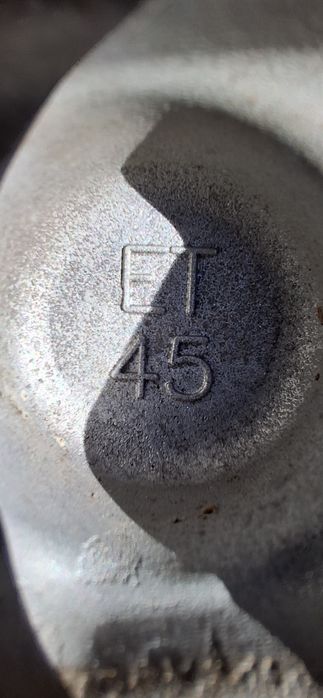 Диски комплект.      .