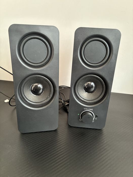 Set de boxe pentru computer sau telefon