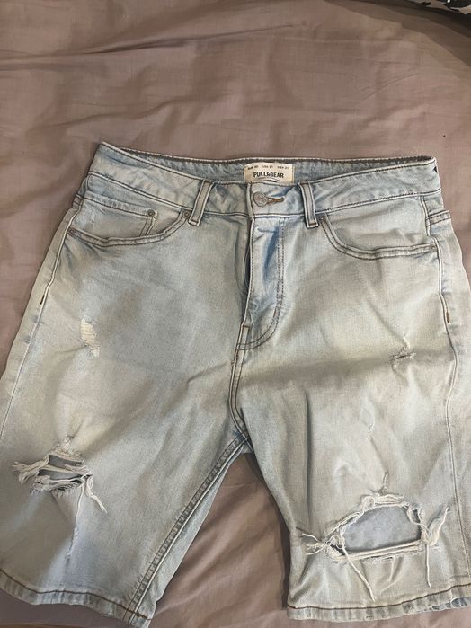 Дънки pull&bear в светло син цвят