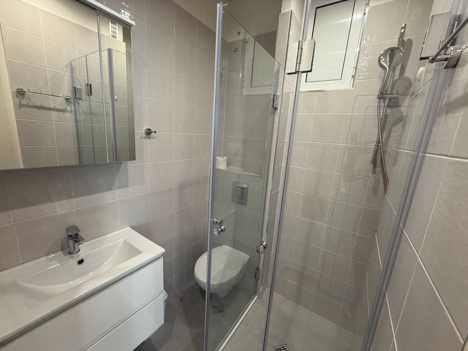 Дава се под наем Тристаен апартамент в София, 7-ми 11-ти километър - 85 кв.м за 950 € - Снимка #16