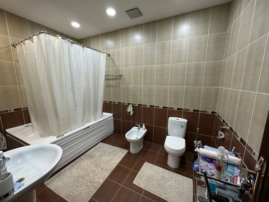 Продается 4х комнатная квартира в ГАБУСе