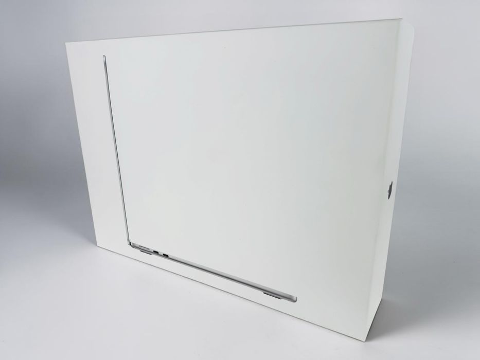 Apple MacBook Air 13" M4 16RAM 512SSD Silver НЕРАЗПЕЧАТАН! Гаранция!
