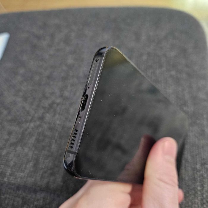 Vand telefon Samsung S23 5G, negru  8GB de RAM, memorie 256 GB, ca NOU