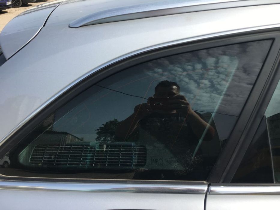 Geam / Sticla Aripa Dreapta Spate Audi A4 B8 Break / Combi / Avant 2008 - 2013