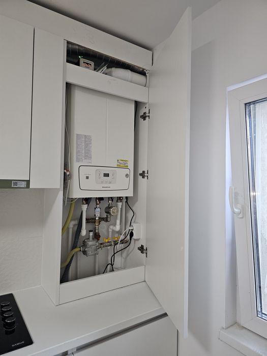 Apartament 4 camere decomandat+ 2 bai. Tomis 3