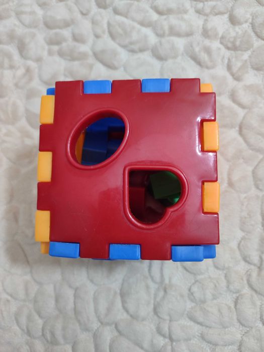 Развивающие игрушки