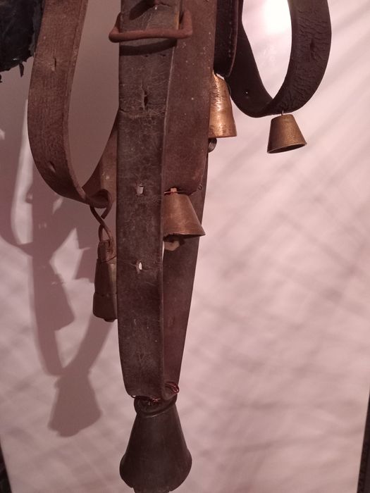 Камбани,Чанове,Звънци.