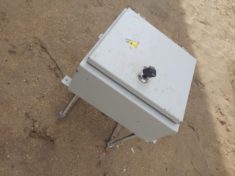 Стабилизатор,автоматы,шиток