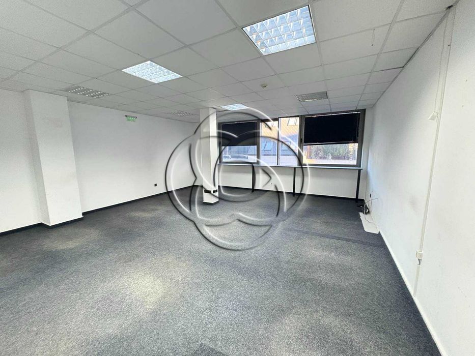 Дава се под наем Офис в София, Младост 3 - 305 кв.м за 1296.42 € - Снимка #3