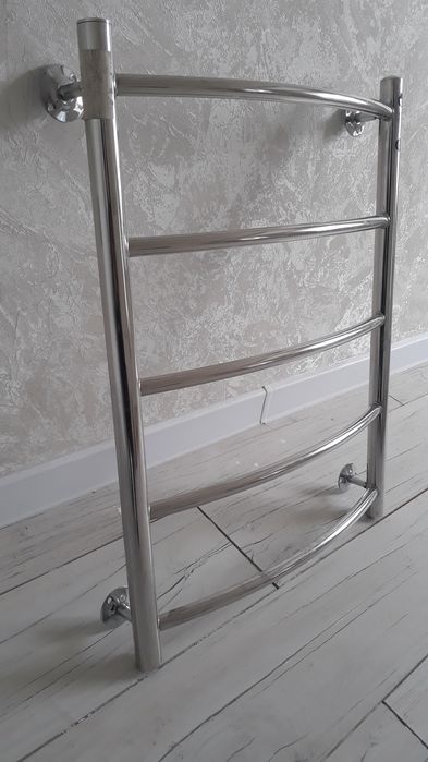 Продам полотенцесушитель.